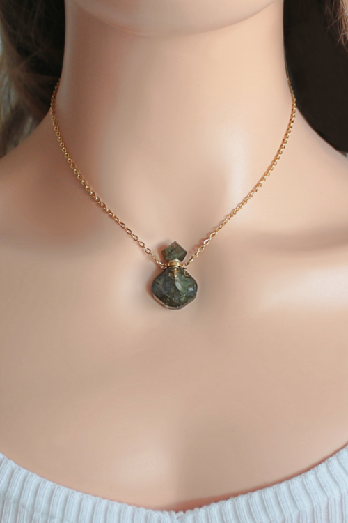 Luxury Mini Crystals Bottles | 24 K Natural Crystals Necklaces